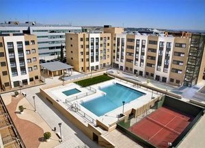 Aparthotel Compostela Suites Madrid