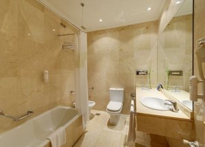 Tryp Madrid Gran Via Hotel