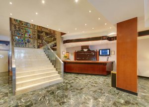 Tryp Madrid Gran Via Hotel