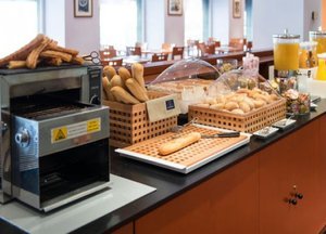 Tryp Madrid Gran Via Hotel