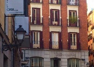 Livinginopera Apartamentos en Madrid Centro