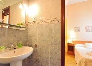 Hospedaje Romero Gran Via