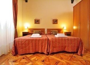 Hospedaje Romero Gran Via