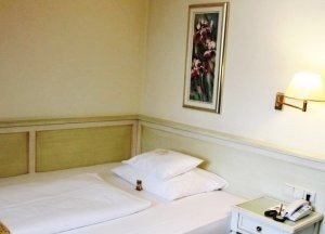 Village Sol Apartments