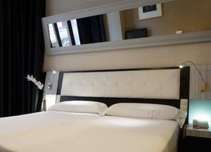 Hotel Petit Palace Italia Gran Via