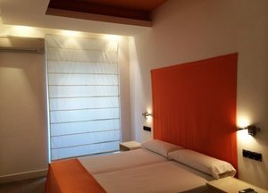 Hostal Santa Ana Colors