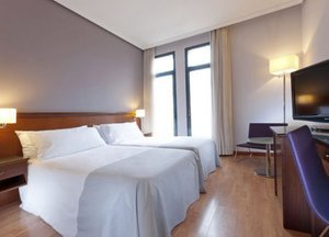 Tryp Madrid Cibeles Hotel