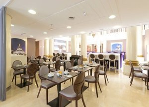 Tryp Madrid Cibeles Hotel