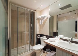 Hotel Petit Palace Arenal Sol