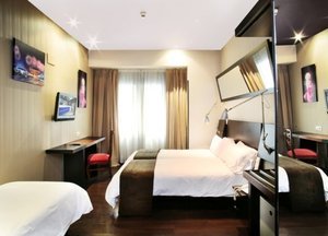 Hotel Avenida Gran Vía