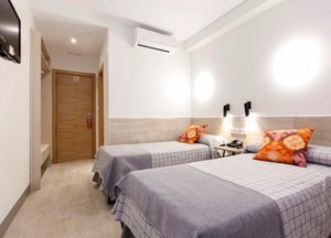 Hostal Castilla II Puerta del Sol 