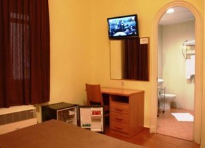 Hostal Madrid Gran Via 63