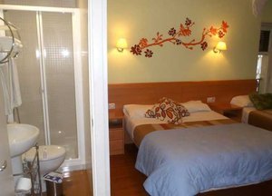 Hostal Madrid Gran Via 63